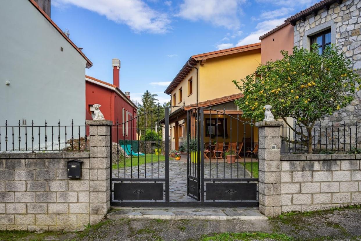 הוילה Navés Llanes Asturias מראה חיצוני תמונה